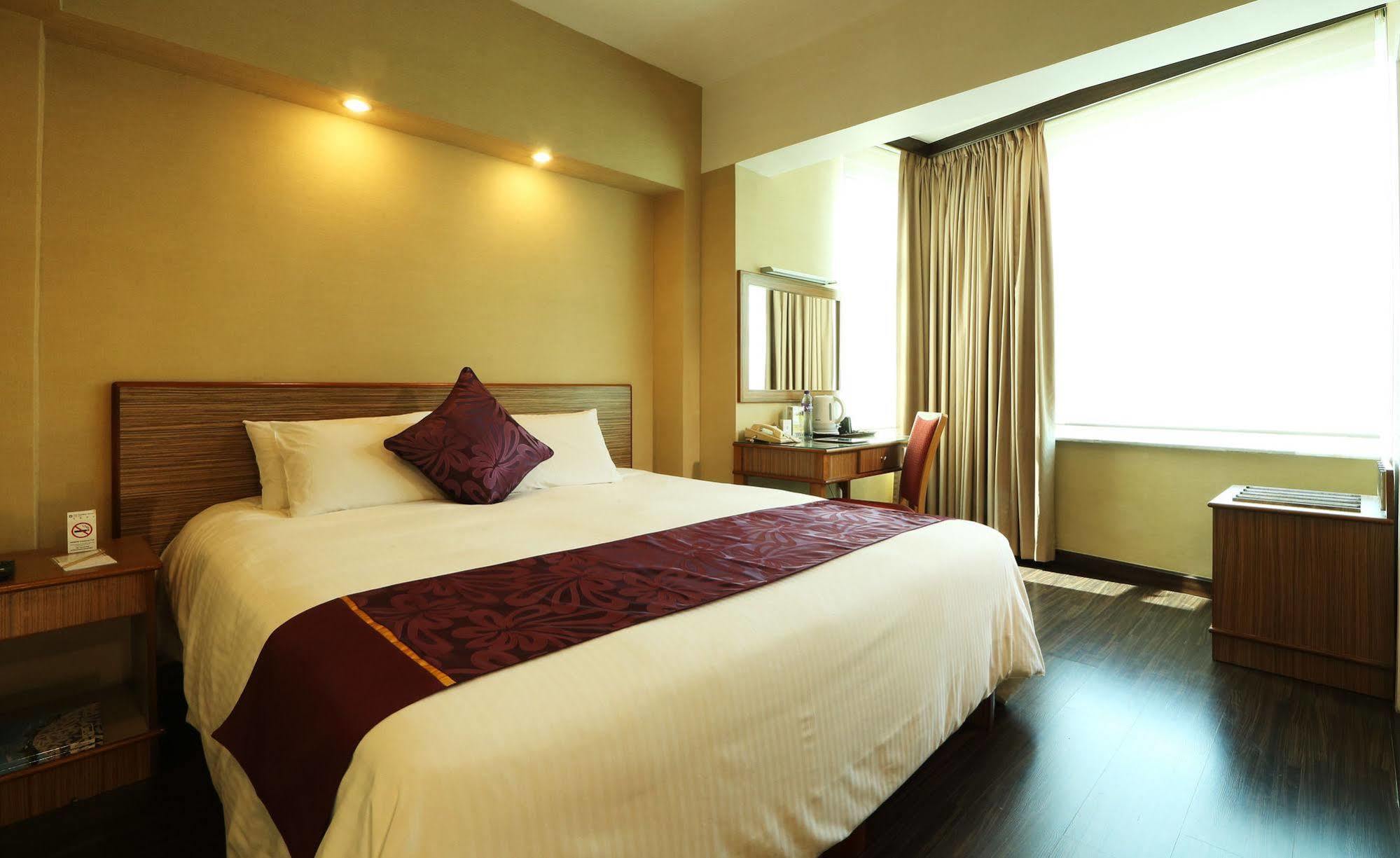 The Imperial Hotel Hong Kong Ngoại thất bức ảnh